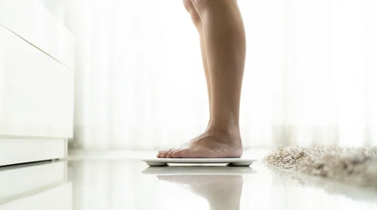 benefit of vitamin b12 injection What Are Lipo B12 Injections? All You Need To Know 2026 main image 0